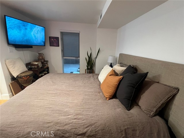 4215 Glencoe Avenue, Marina del Rey CA: https://media.crmls.org/medias/41b4550c-a21a-47e4-8ce3-56cadfd2cffb.jpg