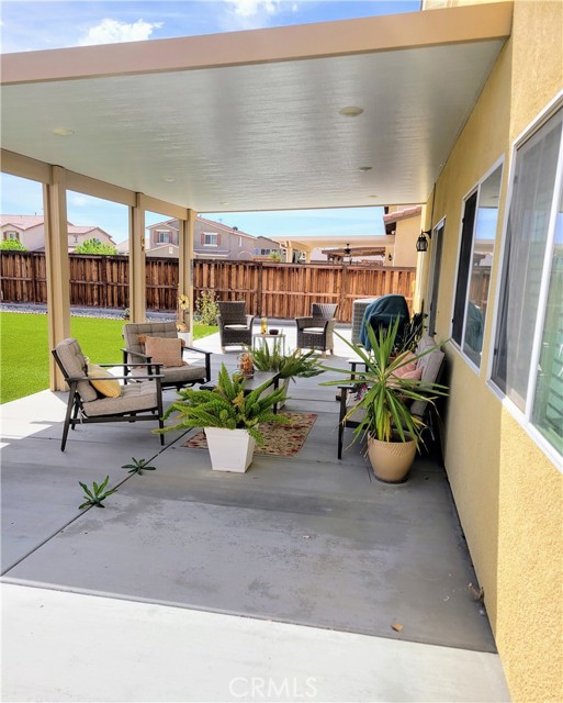 Detail Gallery Image 16 of 21 For 15105 Mateo Prado Way, Victorville,  CA 92394 - 3 Beds | 2/1 Baths
