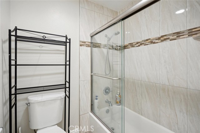 Detail Gallery Image 32 of 41 For 20244 E Arrow #B,  Covina,  CA 91724 - 4 Beds | 2/1 Baths