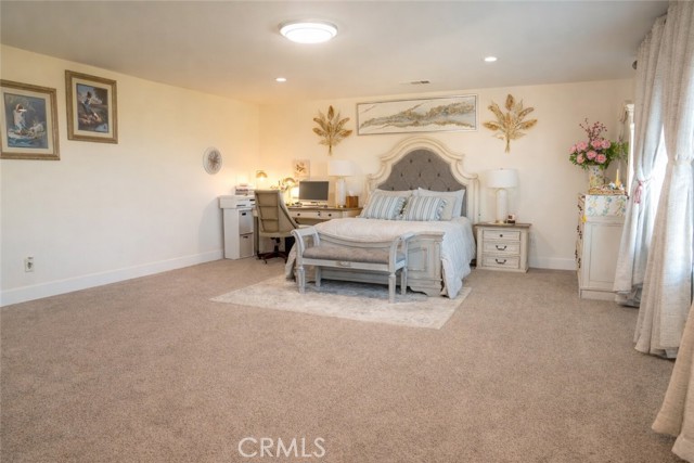 Detail Gallery Image 9 of 19 For 14464 Dove Canyon, Riverside,  CA 92503 - 4 Beds | 2/1 Baths