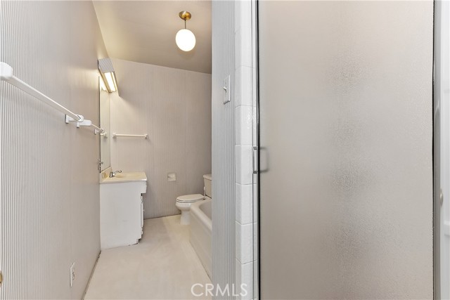 Bathroom #2