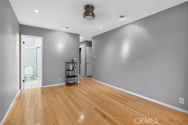 Detail Gallery Image 10 of 30 For 21 Alamitos, Long Beach,  CA 90802 - 2 Beds | 2 Baths