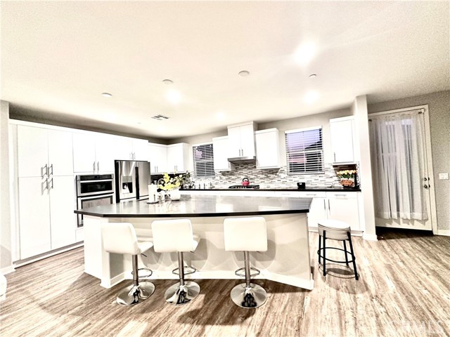 Image 8 of 49 For 4235 Calle Del Vista