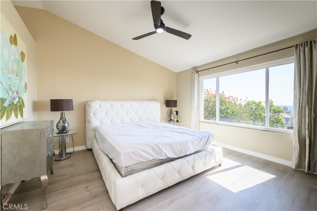 41b6e397 0b3e 456e A76e 82994f6f373f