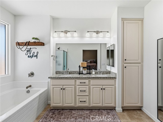 Detail Gallery Image 21 of 50 For 16917 Mora Ct, Hesperia,  CA 92345 - 4 Beds | 3/1 Baths