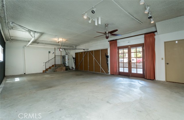 Detail Gallery Image 27 of 50 For 303 S Kenneth Rd, Burbank,  CA 91501 - 7 Beds | 6 Baths