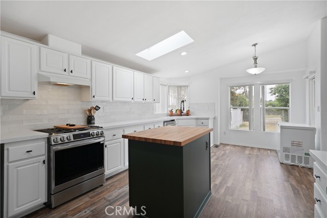 Detail Gallery Image 11 of 39 For 31082 Murphy Ln, Menifee,  CA 92584 - 3 Beds | 2 Baths