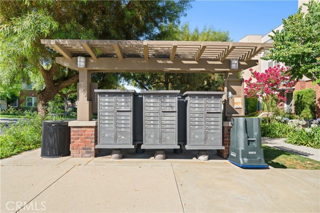 9 Compass Court, Aliso Viejo CA: https://media.crmls.org/medias/41b77980-3c05-4833-b07c-c4f4b56a2893.jpg