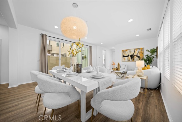 Detail Gallery Image 10 of 37 For 145 Mongoose, Irvine,  CA 92618 - 3 Beds | 3 Baths