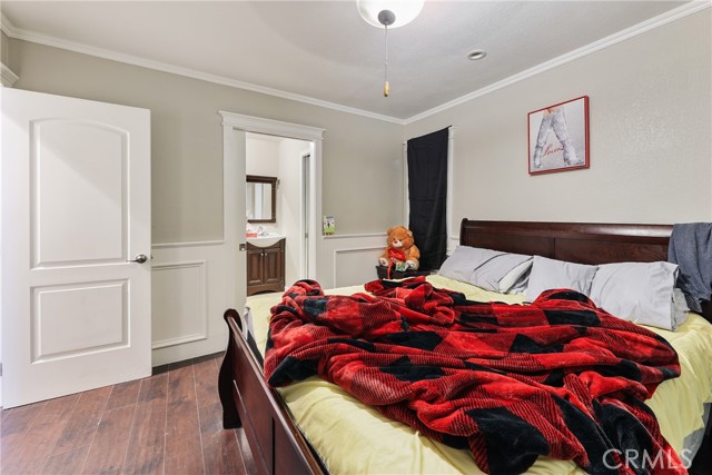 8963 Bold Ruler Lane, Jurupa Valley CA: https://media.crmls.org/medias/41b8fe20-ac0d-4da6-b690-7543f5138442.jpg