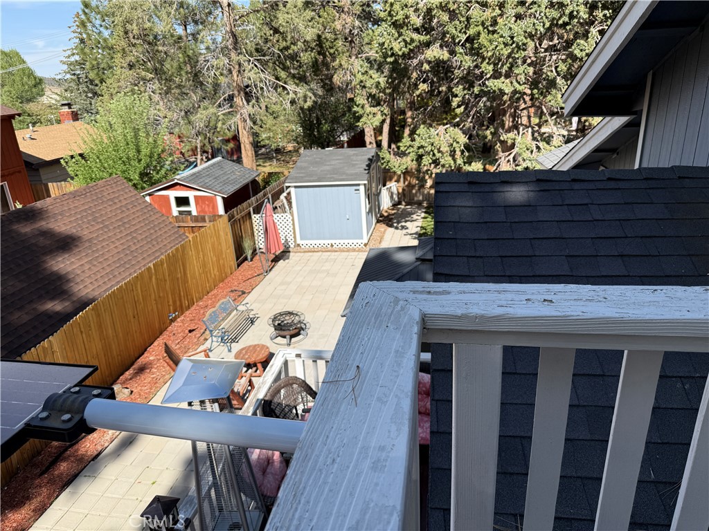 https://media.crmls.org/medias/41b900b6-969c-4d5e-9e12-fd3002d36b29.jpg?preset=X-Large