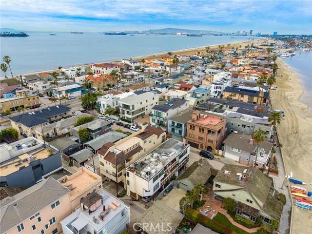 Image 37 of 57 For 64 59th Place