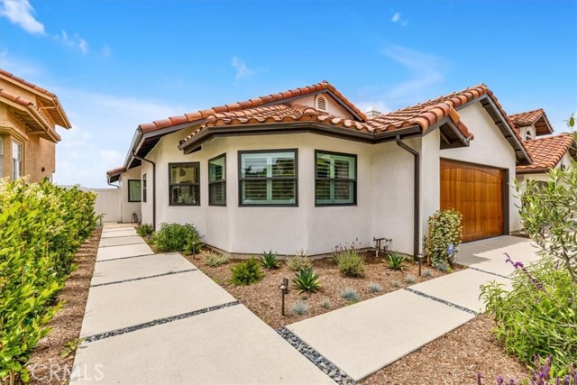 15 Segovia, San Clemente CA: https://media.crmls.org/medias/41b99444-b0a5-4f47-b3ff-995151723c00.jpg