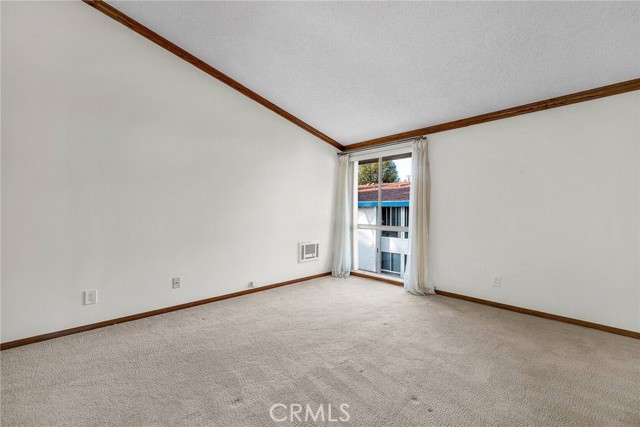 Detail Gallery Image 24 of 31 For 615 S Prospect Ave #205,  Redondo Beach,  CA 90277 - 2 Beds | 2 Baths