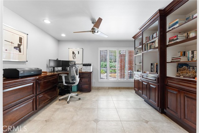Detail Gallery Image 40 of 75 For 284 South Quintana, Anaheim Hills,  CA 92807 - 5 Beds | 3 Baths