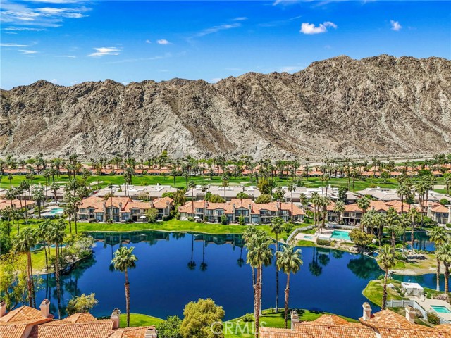 55108 Firestone, La Quinta CA: https://media.crmls.org/medias/41bcb142-4f6e-4c69-a909-f49d9d84237a.jpg