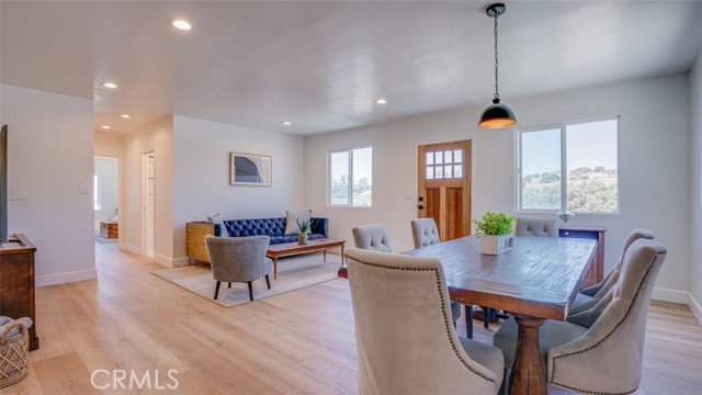 Detail Gallery Image 10 of 43 For 1990 Tularosa Rd, Lompoc,  CA 93436 - 3 Beds | 2 Baths