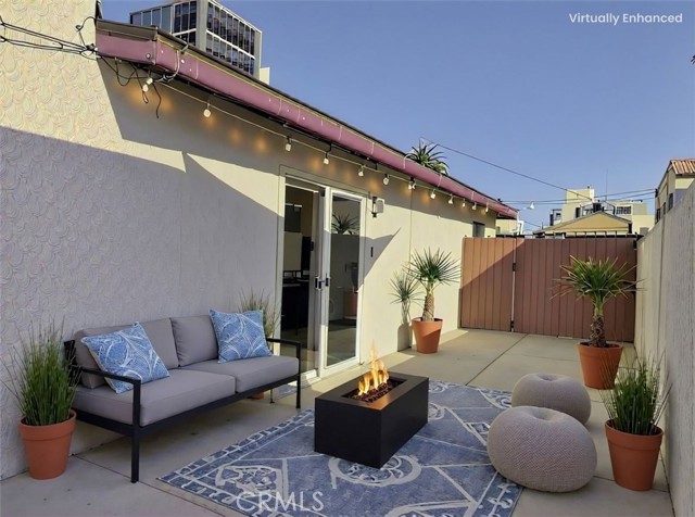 Detail Gallery Image 14 of 16 For 836 E New York, Long Beach,  CA 90813 - 3 Beds | 2 Baths
