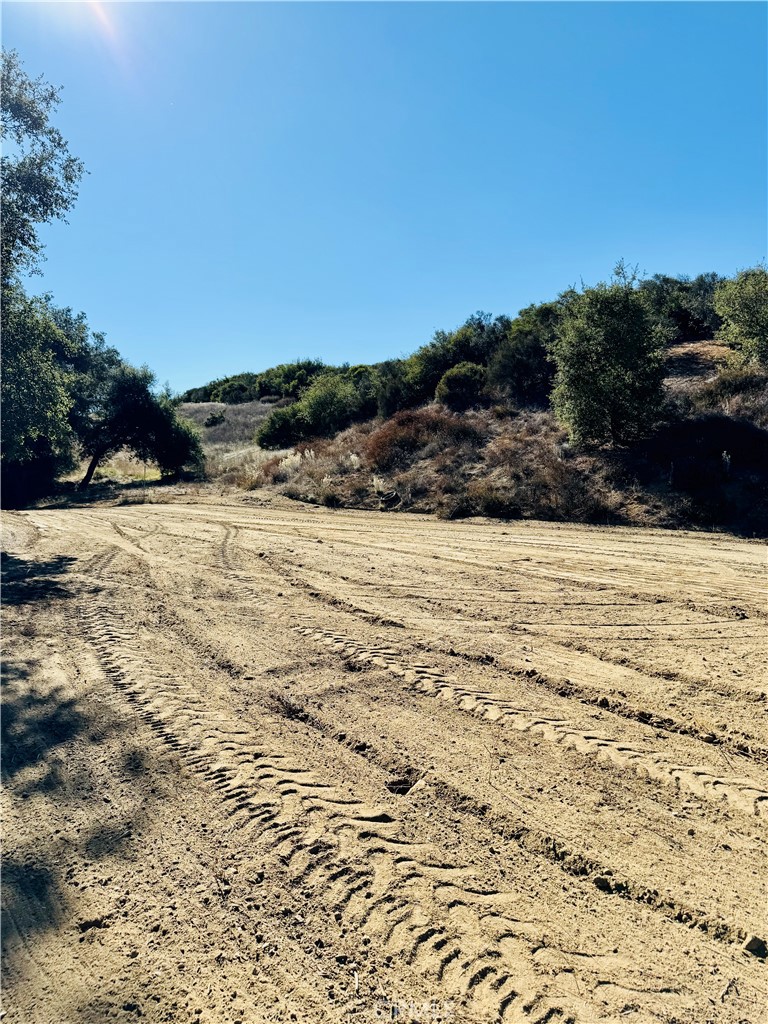 MLS #OC25262578 image #11