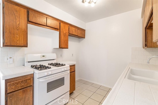 Detail Gallery Image 11 of 23 For 322 N Avenue 66 #5,  Highland Park,  CA 90042 - 1 Beds | 1 Baths