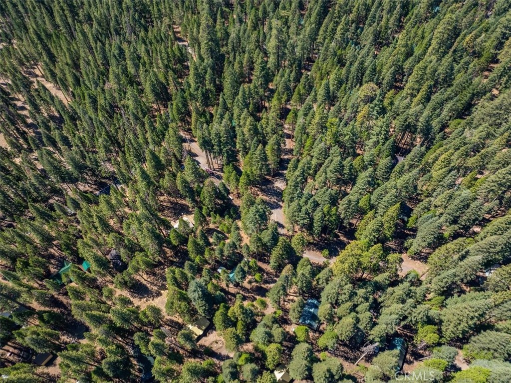 https://media.crmls.org/medias/41bf1ef6-fee7-4192-8073-ccddac1036ed.jpg?preset=X-Large