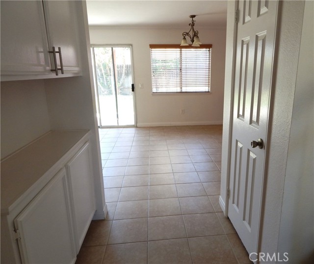1829 Rockcrest Drive, Corona CA: https://media.crmls.org/medias/41bfbac2-8c00-46d9-8a17-bcc8b2ee3165.jpg