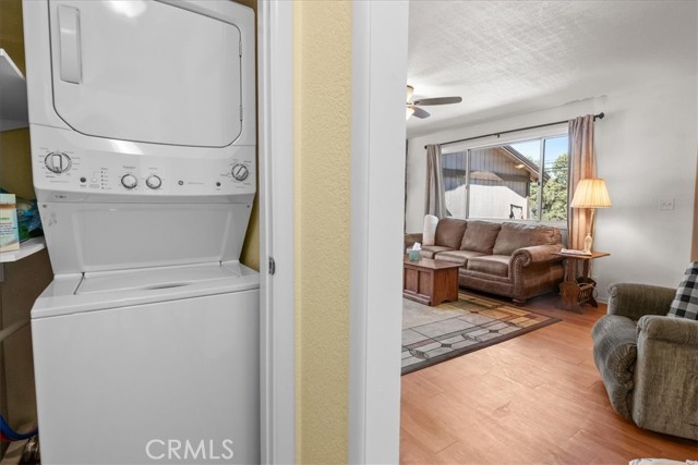 Detail Gallery Image 9 of 22 For 313 Greenspot Rd, Big Bear City,  CA 92314 - 2 Beds | 1 Baths