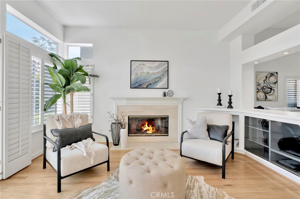 5693 Spinnaker Bay Drive