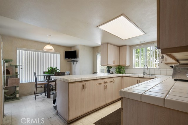 243 S San Dimas Canyon Road, San Dimas CA: https://media.crmls.org/medias/41c05370-fb05-47be-b724-a87cdbd67528.jpg