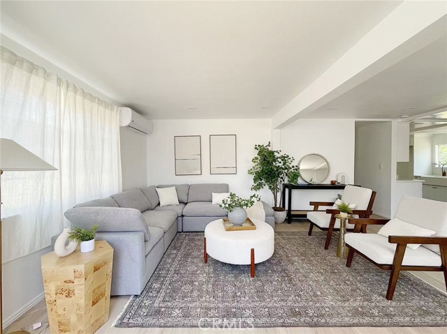 Detail Gallery Image 3 of 43 For 2192 Goodall Ave, Duarte,  CA 91010 - 4 Beds | 2 Baths