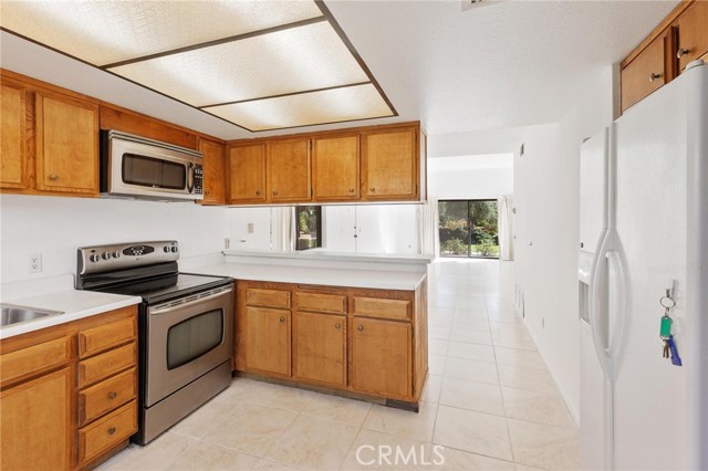 Detail Gallery Image 13 of 28 For 5798 Los Coyotes, Palm Springs,  CA 92264 - 2 Beds | 2 Baths