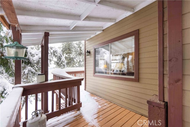 Detail Gallery Image 13 of 62 For 25860 Shady View Dr, Idyllwild,  CA 92549 - 3 Beds | 2/1 Baths