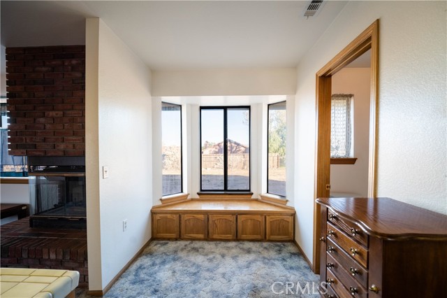 Detail Gallery Image 18 of 35 For 14032 Tioga St, Oak Hills,  CA 92344 - 4 Beds | 3 Baths