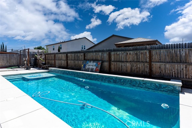 Detail Gallery Image 37 of 50 For 1807 Patricia Ct, Los Banos,  CA 93635 - 4 Beds | 3 Baths