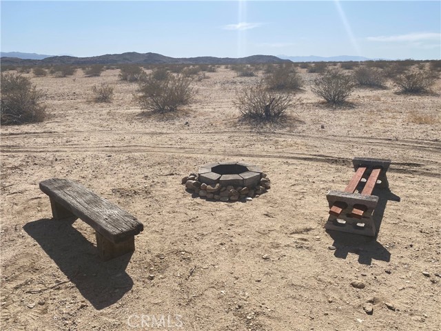 Detail Gallery Image 3 of 6 For 0 Windsong, Joshua Tree,  CA 92252 - – Beds | – Baths