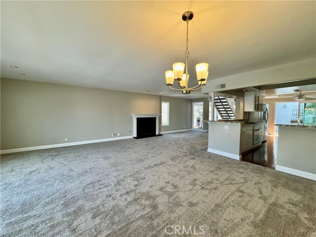21903 Erie Lane, Lake Forest CA: https://media.crmls.org/medias/41c27a39-660f-46cb-8c9e-f82c881ca318.jpg