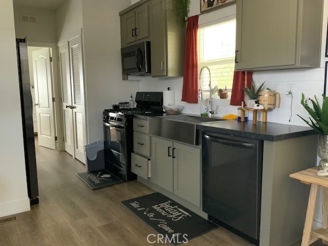 3661 Pacific Avenue, Jurupa Valley CA: https://media.crmls.org/medias/41c2cb8d-ce21-4ab1-afb5-58d13e52c856.jpg