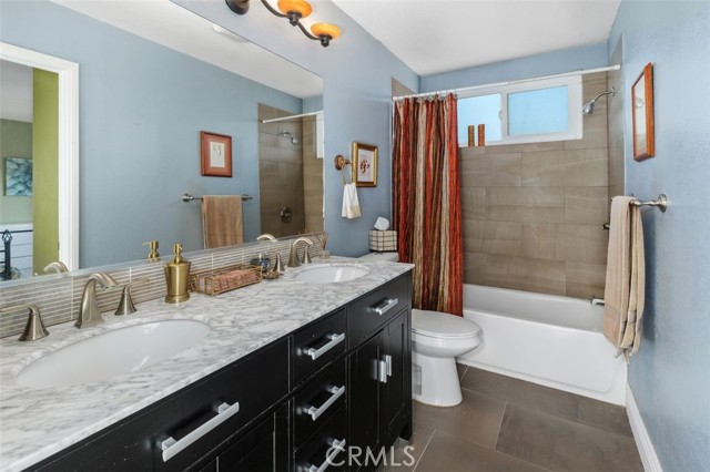 Detail Gallery Image 17 of 38 For 30249 Point Marina Dr, Canyon Lake,  CA 92587 - 3 Beds | 2/1 Baths