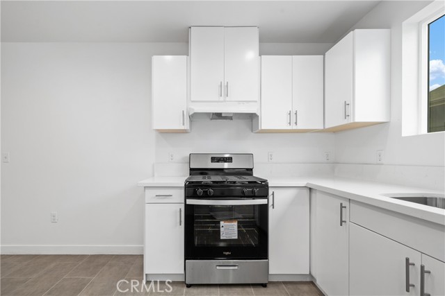 Detail Gallery Image 6 of 48 For 759 E 25th, Los Angeles,  CA 90011 - – Beds | – Baths