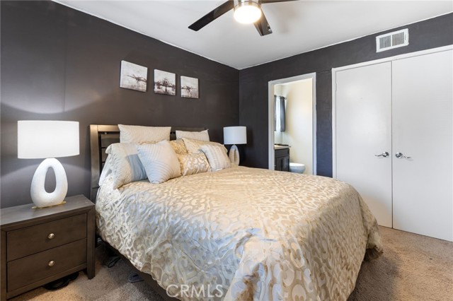 Detail Gallery Image 24 of 40 For 2102 Tern Bay Ln, Lakewood,  CA 90712 - 5 Beds | 2/1 Baths