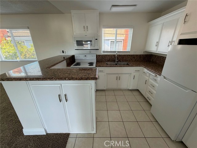 Detail Gallery Image 12 of 31 For 931 W 19th St #30,  Costa Mesa,  CA 92627 - 1 Beds | 1 Baths