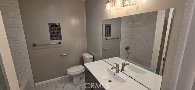 Detail Gallery Image 12 of 16 For 120 S Belmont St #5,  Glendale,  CA 91205 - 2 Beds | 1 Baths