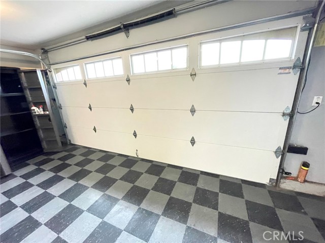 Detail Gallery Image 21 of 29 For 21292 Seaforth Ln, Huntington Beach,  CA 92646 - 3 Beds | 3/1 Baths