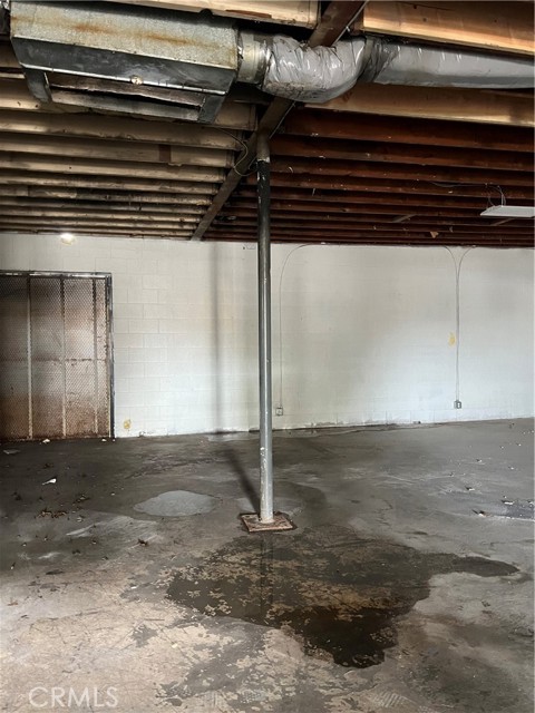 250 Iowa Avenue, Riverside, California 92507, ,Commercial Sale,For Sale,250 Iowa Avenue,CRIG24234471