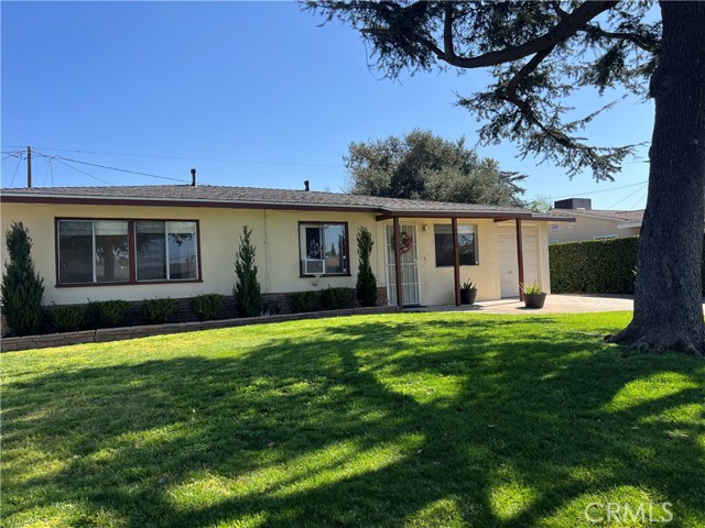 1326 Elmhurst Avenue, Duarte CA: https://media.crmls.org/medias/41c7af71-9781-48cb-8882-bf535988684b.jpg
