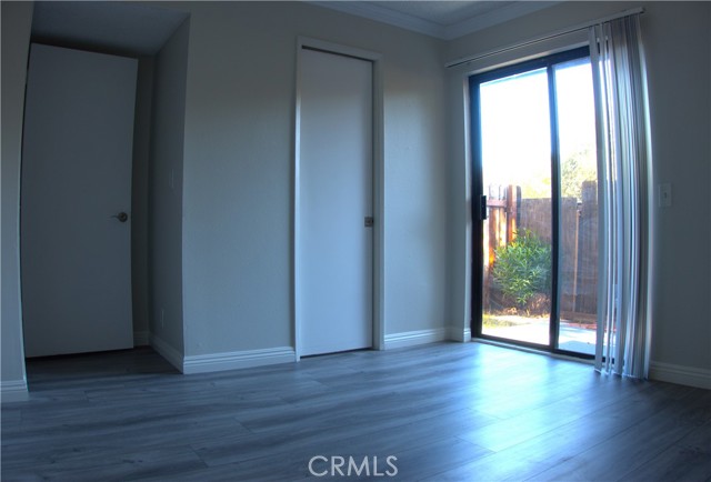 Detail Gallery Image 10 of 24 For 5250 Colodny Dr #12,  Agoura Hills,  CA 91301 - 3 Beds | 3/1 Baths