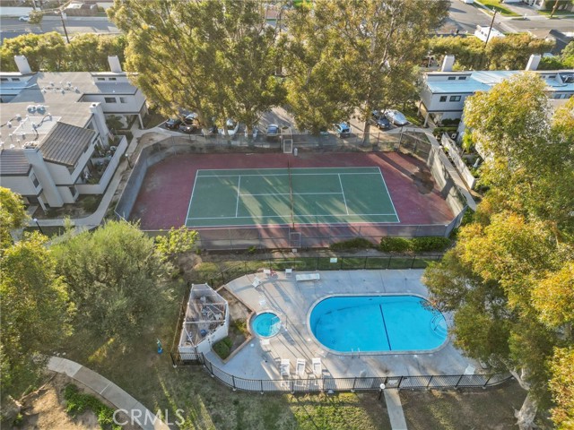 Detail Gallery Image 3 of 28 For 6490 Twin Circle, Simi Valley,  CA 93063 - 2 Beds | 2 Baths