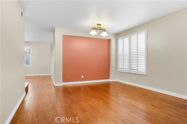29 Mount Vernon, Irvine CA: https://media.crmls.org/medias/41cad5b3-d62a-4c12-ac7a-403795ed1bb8.jpg