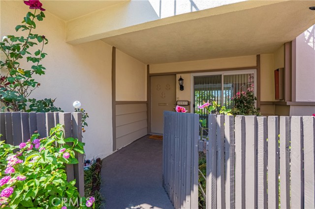 22817 Nadine Circle, Torrance CA: https://media.crmls.org/medias/41cbeed2-79ae-495d-a643-eb87989156e0.jpg