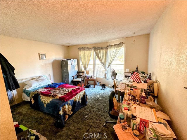 Detail Gallery Image 18 of 35 For 2400 Mary Ellen St, Bakersfield,  CA 93307 - 3 Beds | 2 Baths